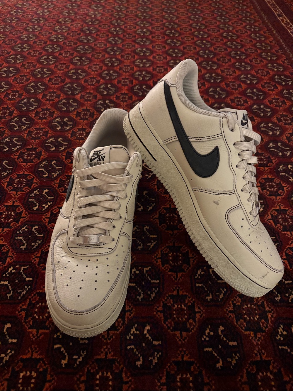 Nike Air Force 1 Low '07 LV8 light khaki black